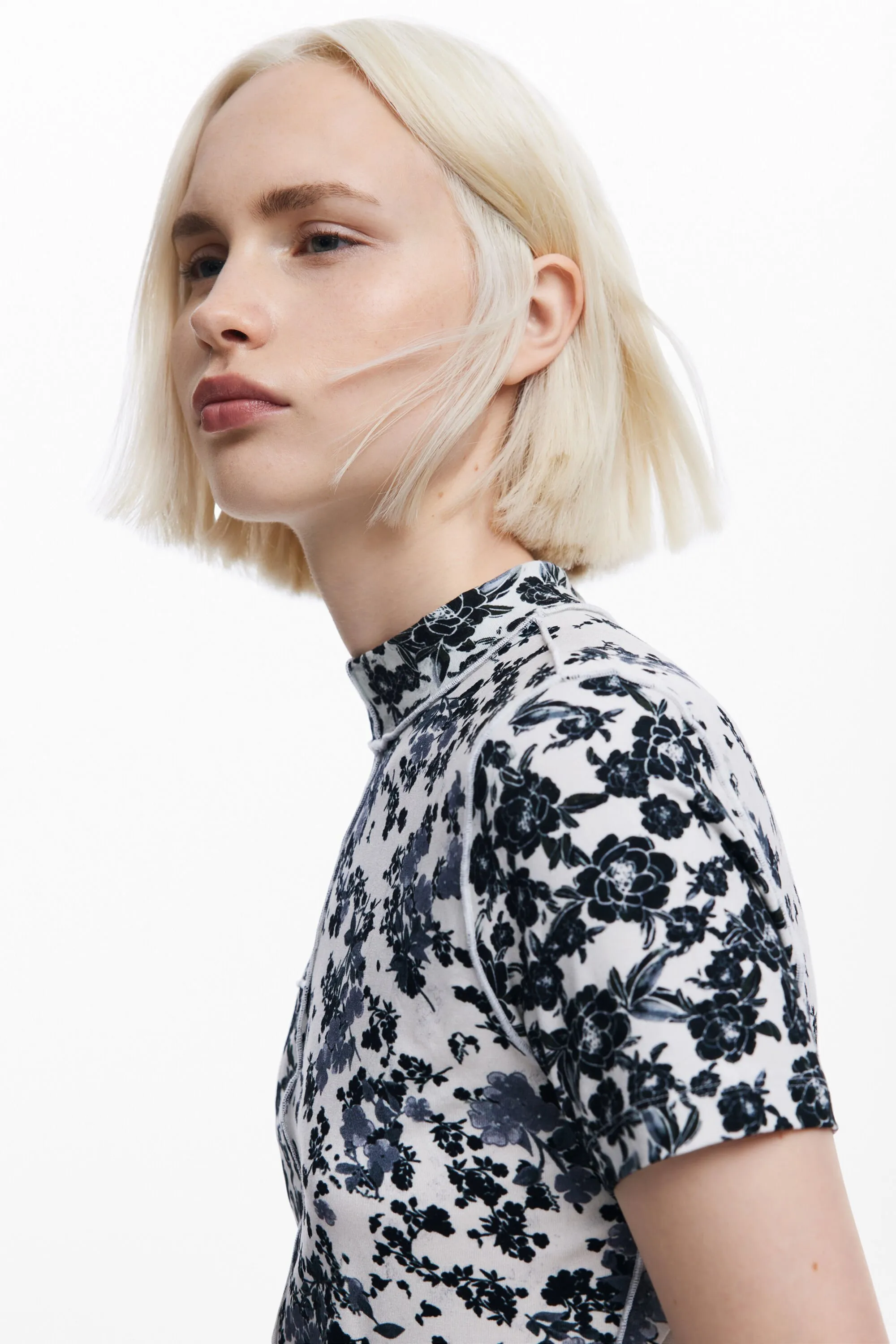 Camiseta patchy flores