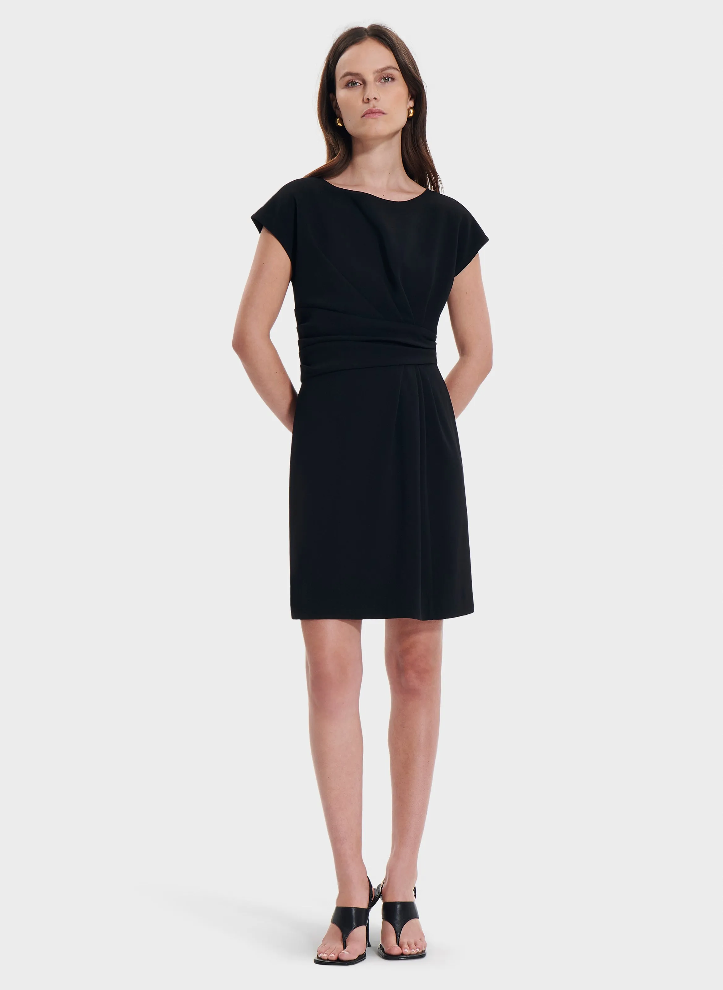 ZAPA ROTTERDAM - Vestido corto entallado y fluido en azul